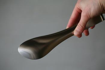 K04 Sori Yanagi Tongs